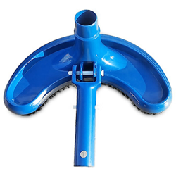 Aspirapolvere per piscina portatile, accessorio per la pulizia della vasca da bagno con testa di aspirazione curva per piscina flessibile a mezza luna características