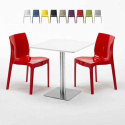 Grand Soleil - Tavolino Quadrato Bianco 70x70 cm con Base in Acciaio e 2 Sedie Colorate Ice Strawberry | Rosso en oferta