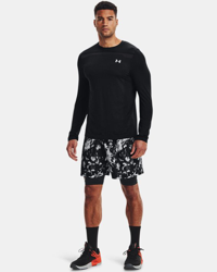 Shorts UA Adapt Woven da uomo en oferta