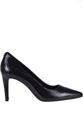 Dorothy pumps