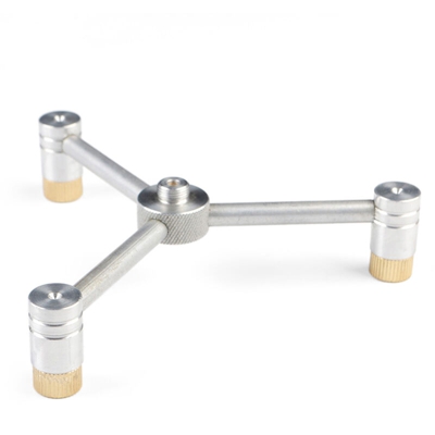 Connettore multi-cilindro triangolare d'argento
