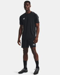Shorts UA Challenger Knit da uomo características