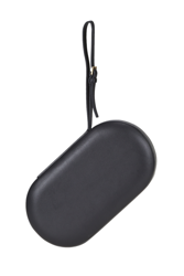 Stuctured leather clutch características