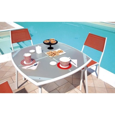 Sedia da giardino in alluminio impilabile Sabaudia