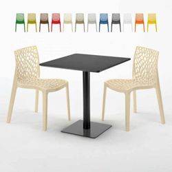 Grand Soleil - Tavolino Quadrato Nero 70x70 cm con 2 Sedie Colorate Gruvyer Kiwi | Beige características