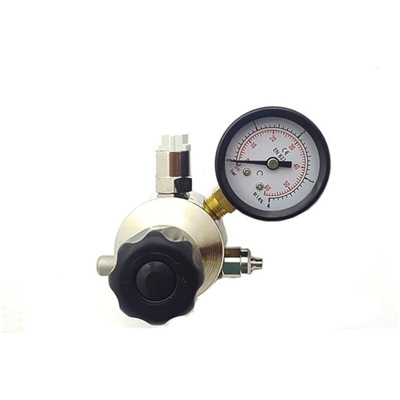 Riduttore di Pressione con Manometro di Bassa Pressione per Bombole non Ricaricabili passo universale - Aquili