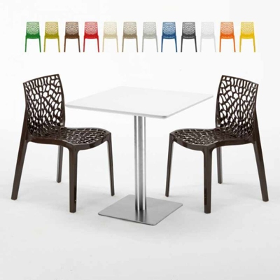 Grand Soleil - Tavolino Quadrato Bianco 70x70 cm con Base in Acciaio e 2 Sedie Colorate Ice Strawberry | Marrone