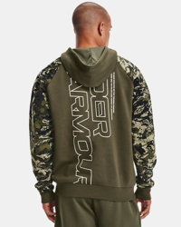 Felpa UA Rival Fleece Camo Script Full Zip da uomo en oferta