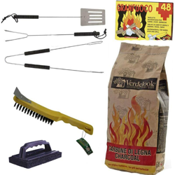 Carbonella per Barbecue e Grill da 5 kg+Set Accessori Grigliata 5 pz+48x Accendifuoco Rapido| Pala Pinza Forchettone Spazzola in Acciao+Spugna en oferta