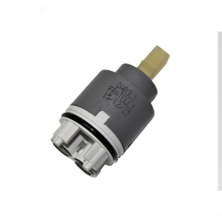 Cartuccia di ricambio 35 mm con distrubutore 140 CD Gaboli características