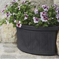 Vaso in Polimero Monacis Angolare Millerighe Antracite cm 50 (47X47X38h) en oferta