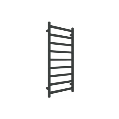 A. Scaldasalviette elettrico di 450mm di altezza e di 500mm di larghezza.