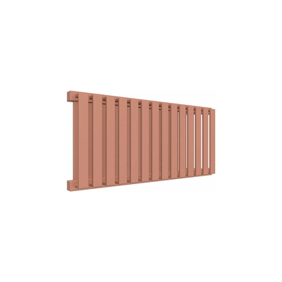 B. Scaldasalviette ad acqua calda di 300mm di altezza e di 915mm di larghezza.