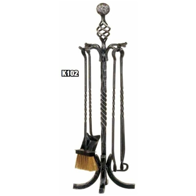 Trespolo porta-attrezzi in ferro con 4 accessori