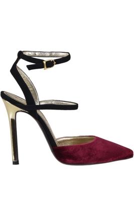 Velvet pumps