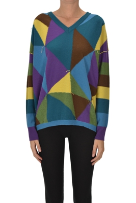 Geometric print pullover