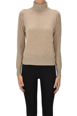 Cashmere turtleneck pullover