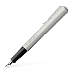 Faber-Castell 150590 - Penna stilografica Hexo, larghezza del pennino M, colore: argento opaco características