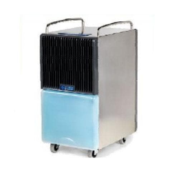 SECCOPROF 38 Deumidificatore 38 litri / 24 ore Capacità Tanica 10 Litri Potenza 585 Watt características