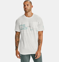 T-shirt UA Pocket da uomo características