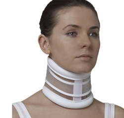 COLLARE CERVICALE RIGIDO GIBAUD ORTHO C3 MISURA 0 características