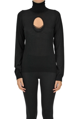 Turtleneck wool pullover