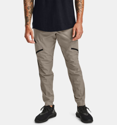 Pantaloni UA Flex Woven Cargo da uomo en oferta