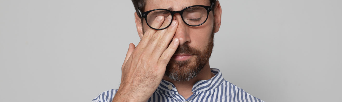 Are there any natural remedies for dry eyes?