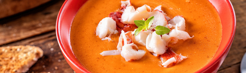 How do you make lobster bisque from scratch?